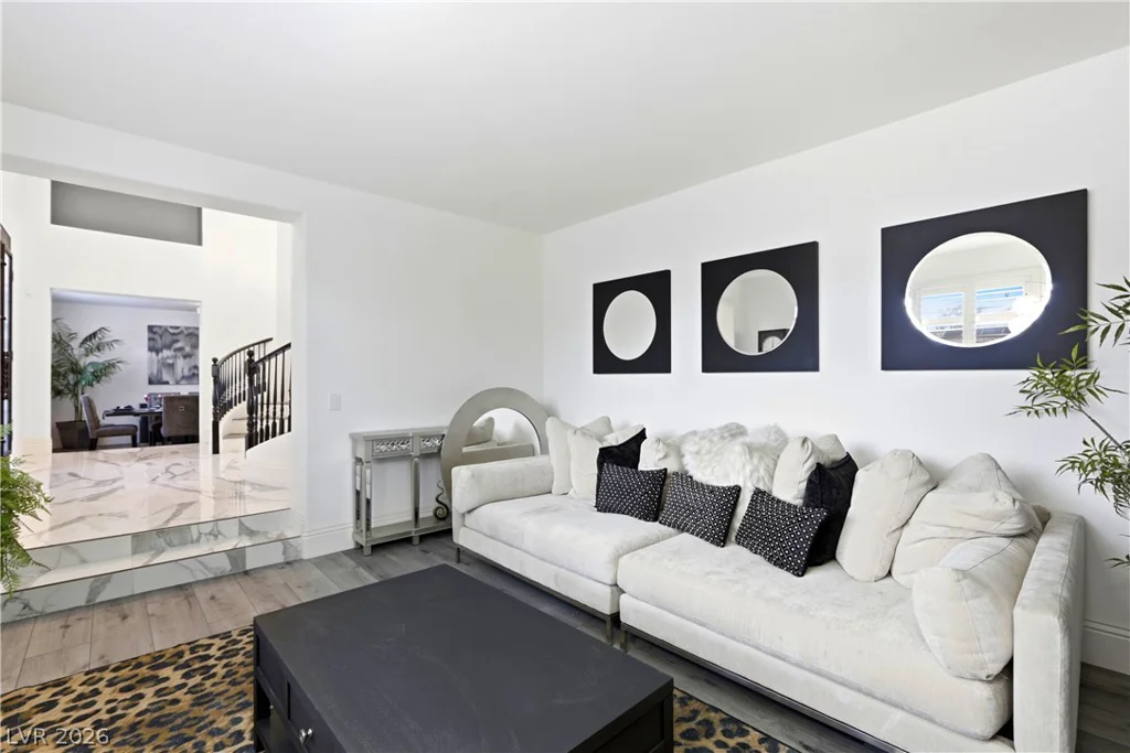 8820 Buffalo Cloud, Las Vegas, NV 89143