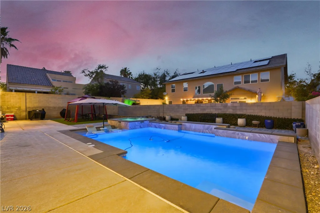 8820 Buffalo Cloud, Las Vegas, NV 89143