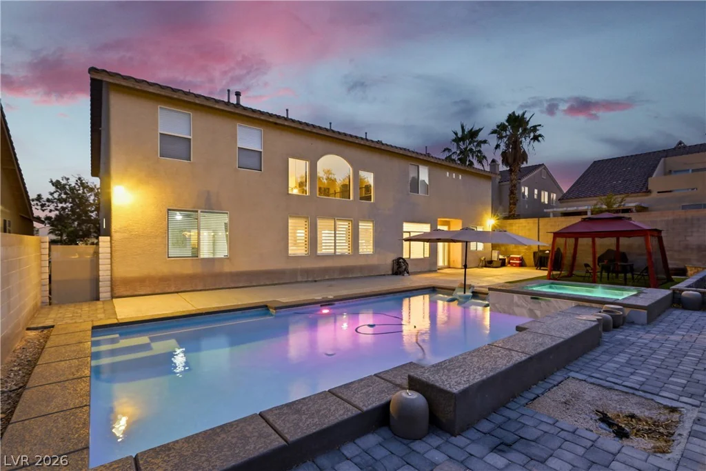 8820 Buffalo Cloud, Las Vegas, NV 89143