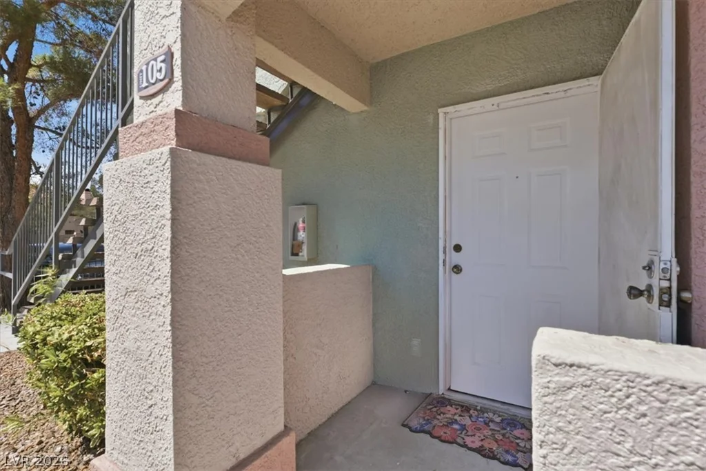 8450 Alta, Las Vegas, NV 89145