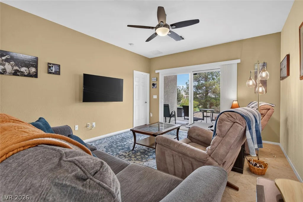 7820 Pine Warbler, North Las Vegas, NV 89084