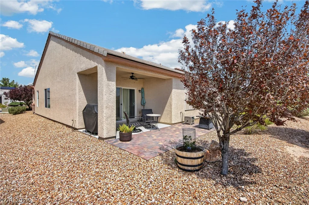 7820 Pine Warbler, North Las Vegas, NV 89084