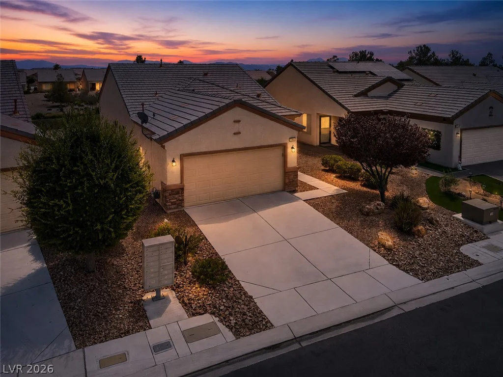 7820 Pine Warbler, North Las Vegas, NV 89084