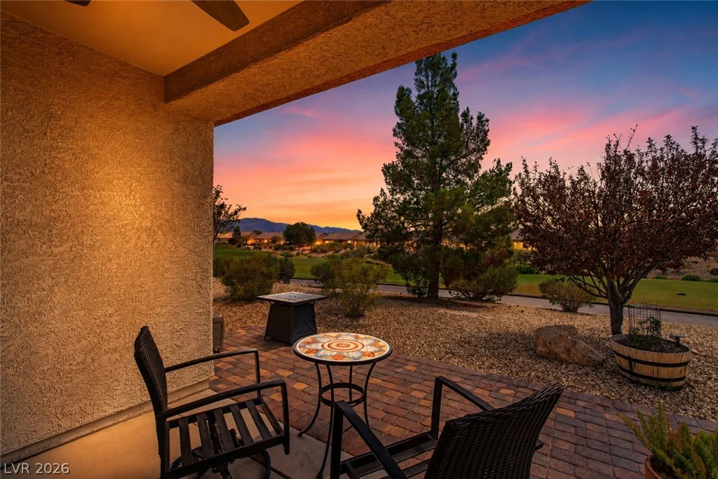 7820 Pine Warbler, North Las Vegas, NV 89084