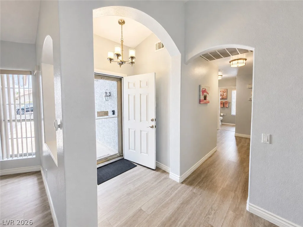 4400 Cobblehill, North Las Vegas, NV 89032