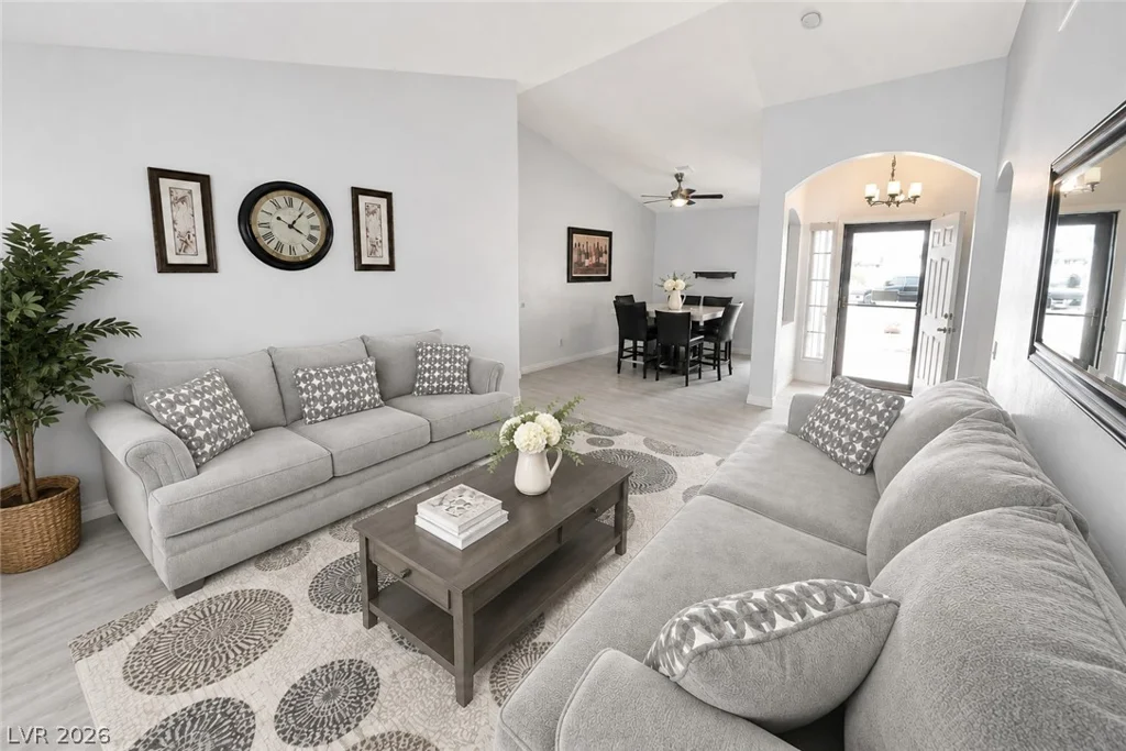 4400 Cobblehill, North Las Vegas, NV 89032