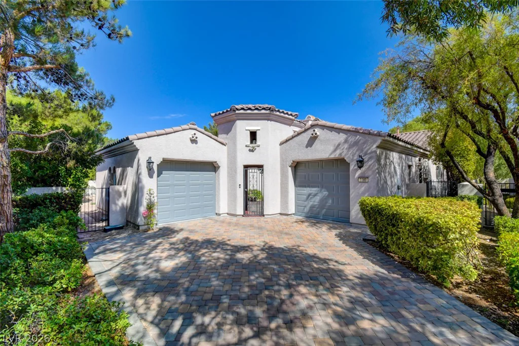 3380 Saddlebrook, Las Vegas, NV 89141