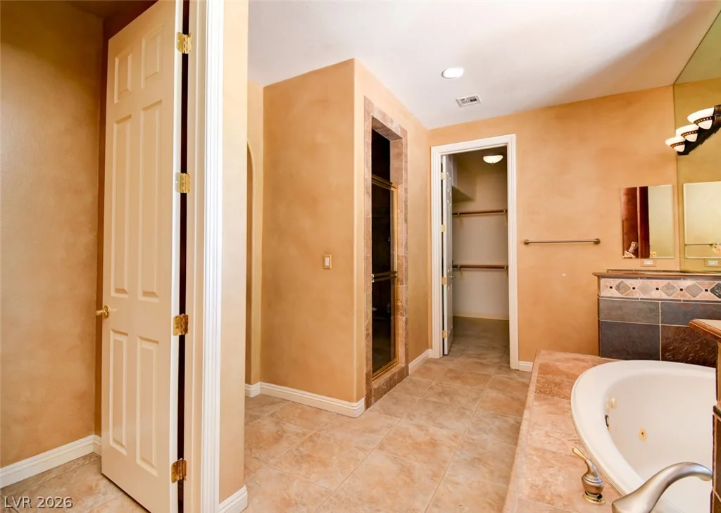 3380 Saddlebrook, Las Vegas, NV 89141