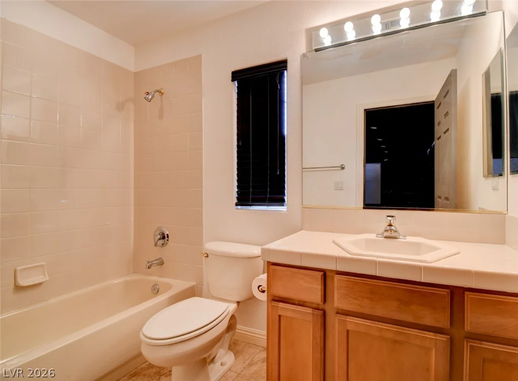 3380 Saddlebrook, Las Vegas, NV 89141