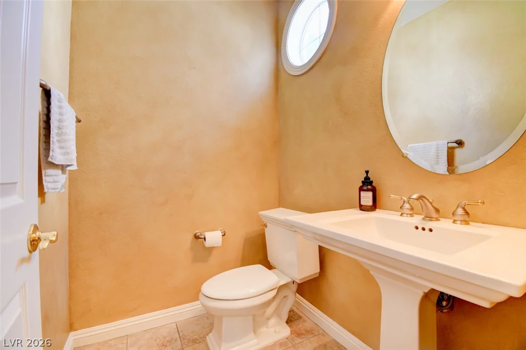 3380 Saddlebrook, Las Vegas, NV 89141