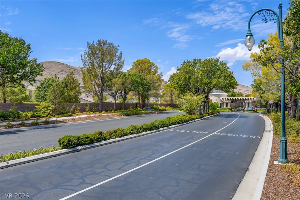 3380 Saddlebrook, Las Vegas, NV 89141