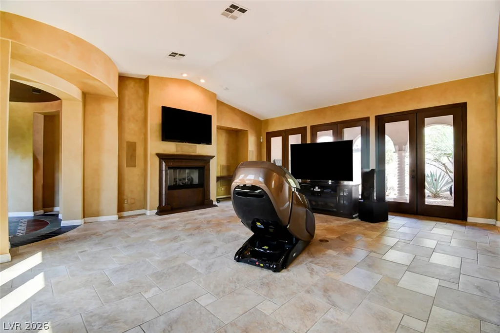 3380 Saddlebrook, Las Vegas, NV 89141