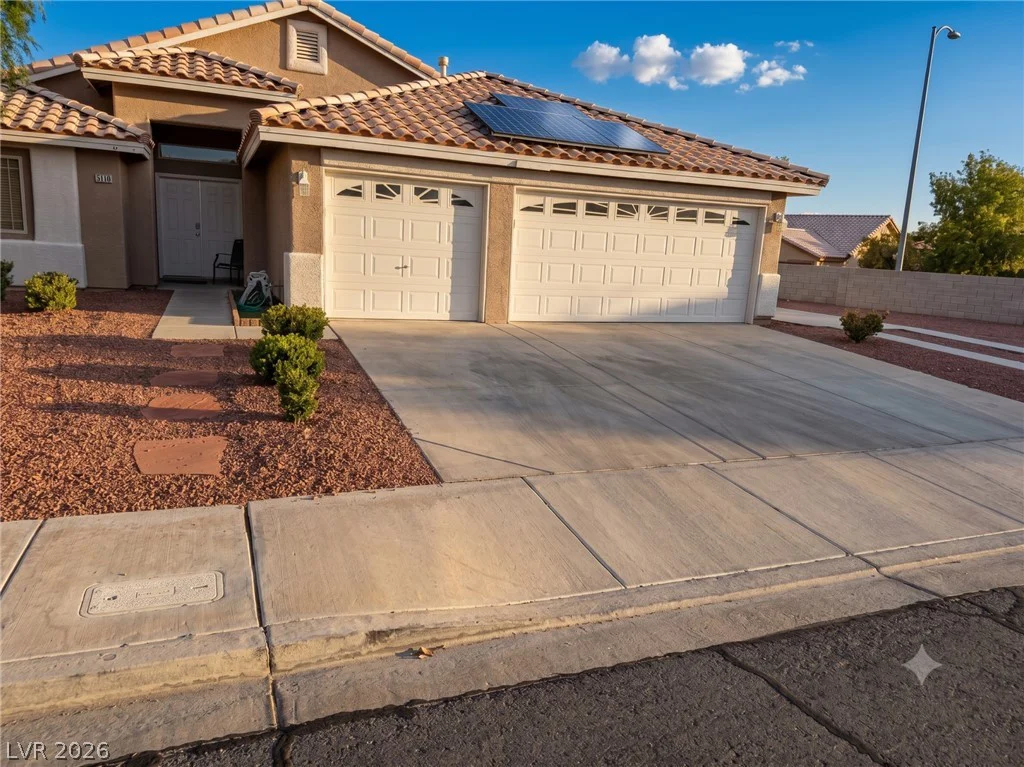 1008 Shoemaker, Henderson, NV 89015