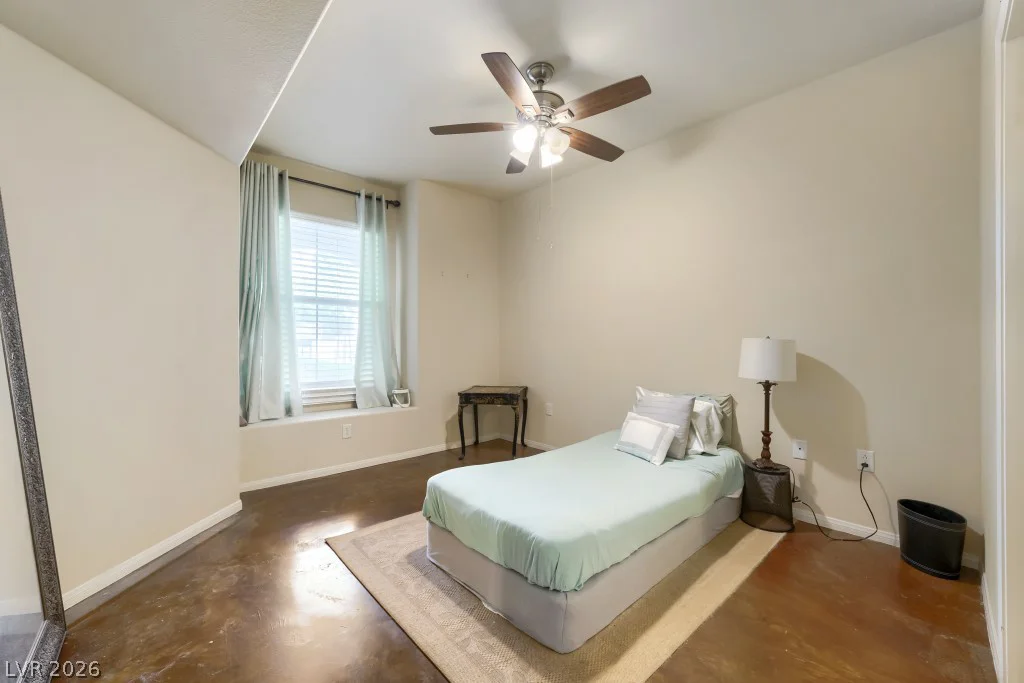 10550 Alexander, Las Vegas, NV 89129