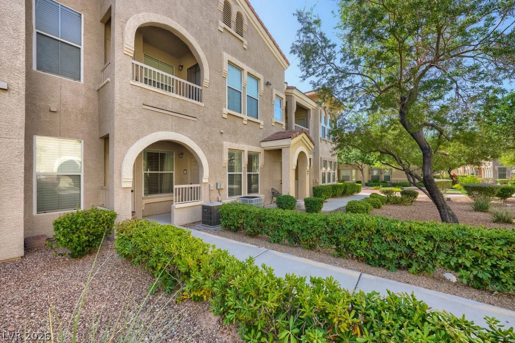 10550 Alexander, Las Vegas, NV 89129