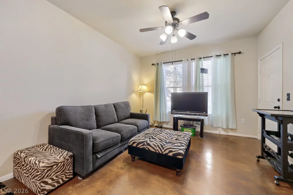 10550 Alexander, Las Vegas, NV 89129
