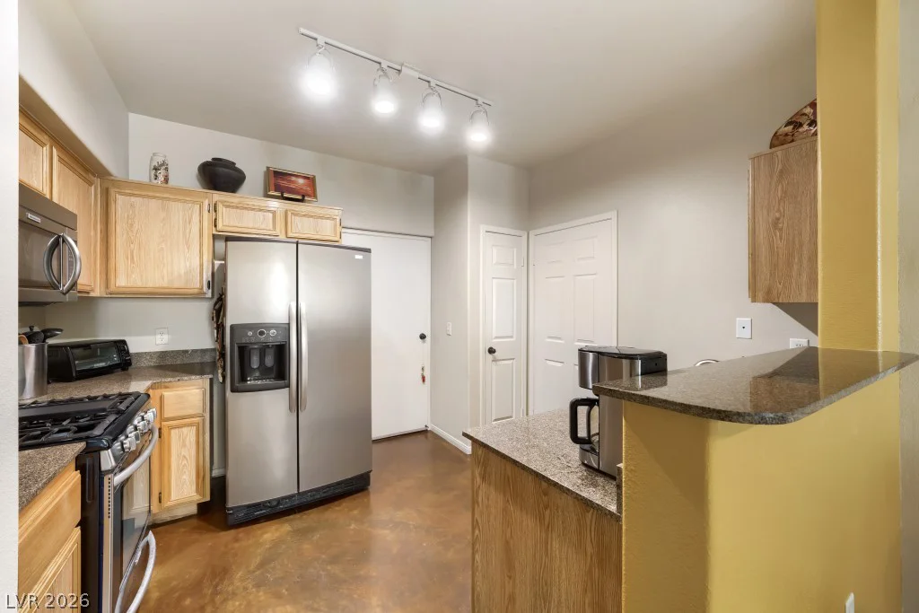 10550 Alexander, Las Vegas, NV 89129