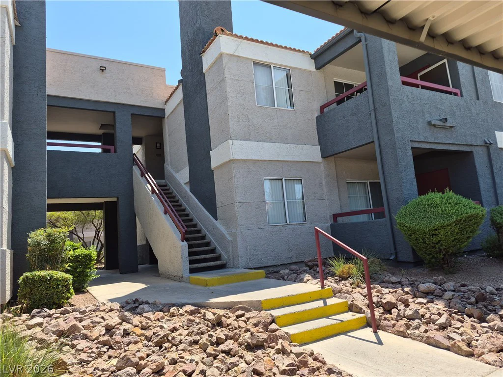 8600 Charleston, Las Vegas, NV 89117