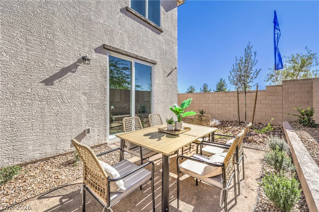 6016 Bamboo Breeze, North Las Vegas, NV 89081