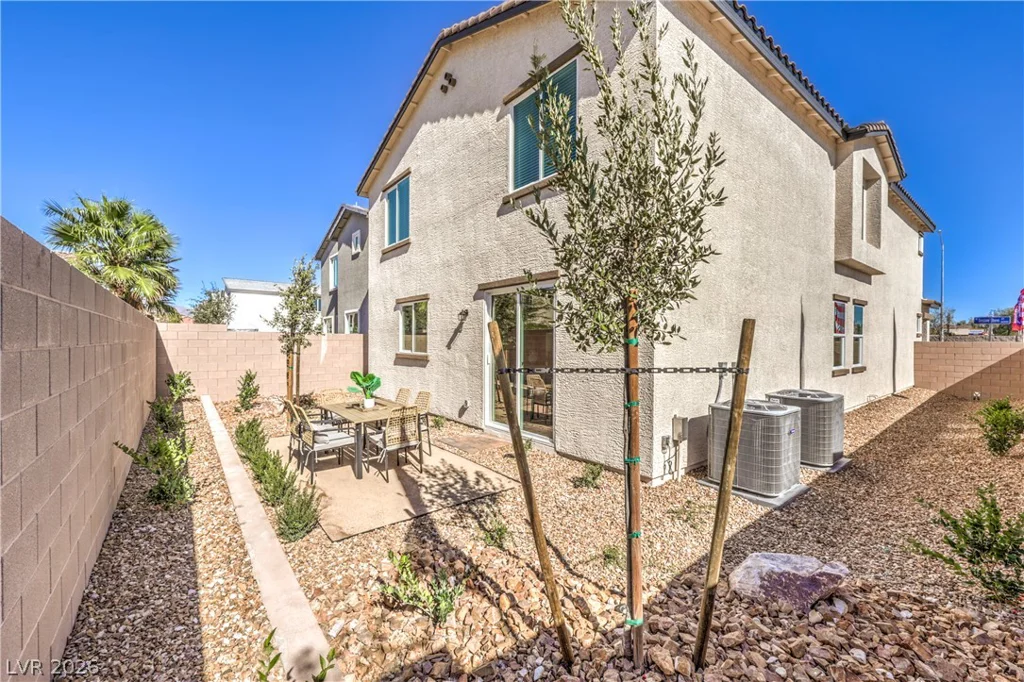 6016 Bamboo Breeze, North Las Vegas, NV 89081