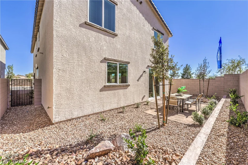6016 Bamboo Breeze, North Las Vegas, NV 89081