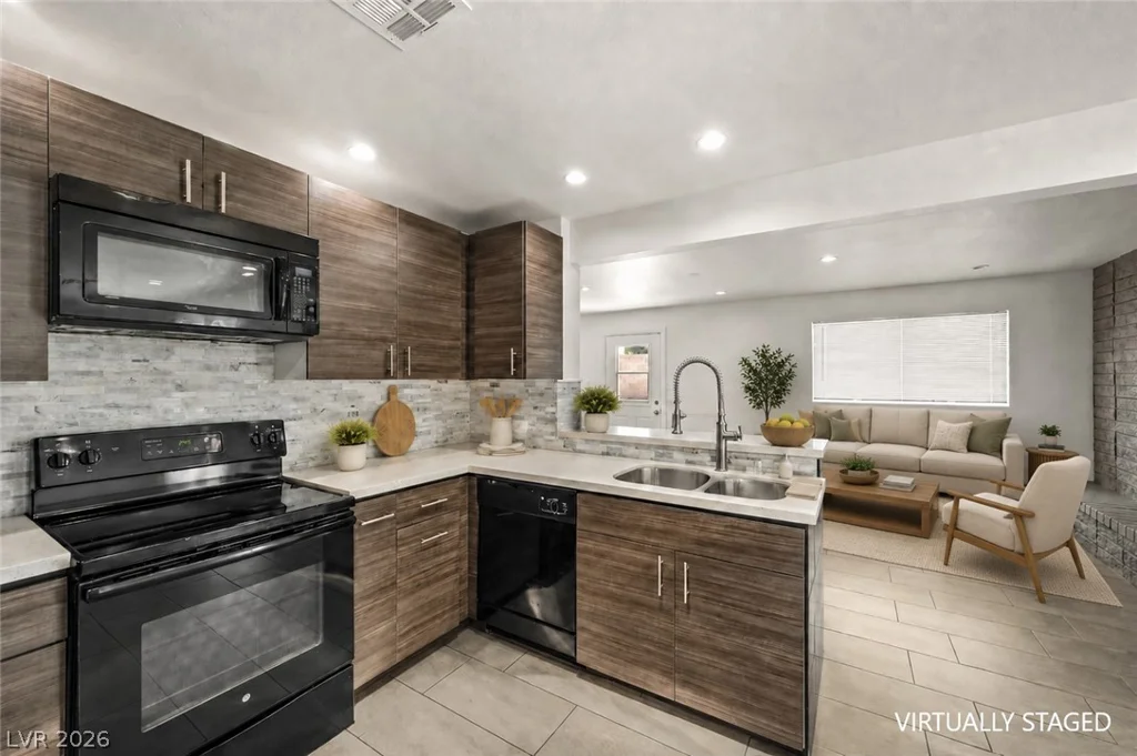 712 Harper, Las Vegas, NV 89107