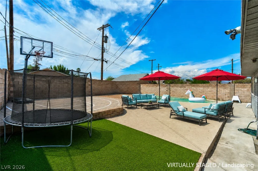 712 Harper, Las Vegas, NV 89107