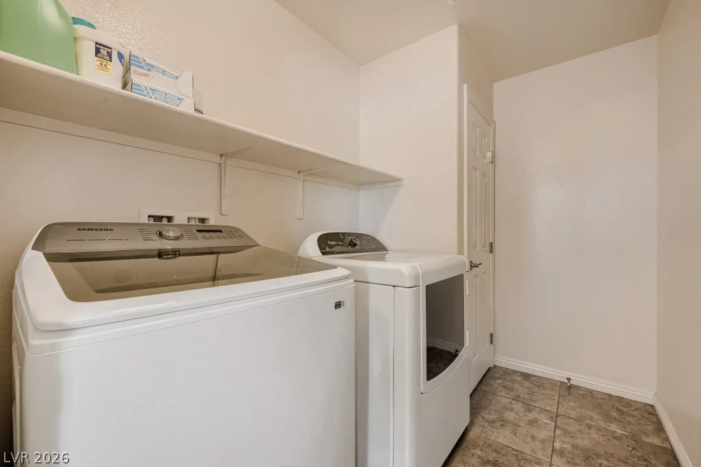 6132 Riverbelle, North Las Vegas, NV 89031