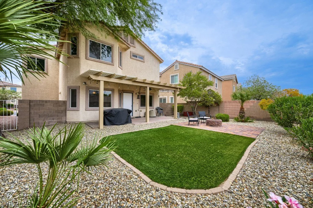 6132 Riverbelle, North Las Vegas, NV 89031