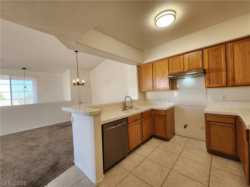 9901 Trailwood, Las Vegas, NV 89134