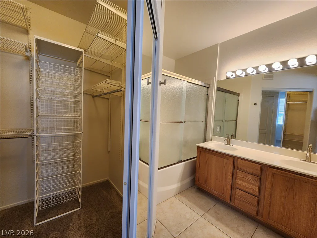 9901 Trailwood, Las Vegas, NV 89134