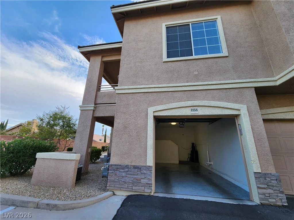 9901 Trailwood, Las Vegas, NV 89134