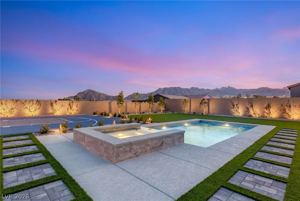 9527 New Discovery, Las Vegas, NV 89149