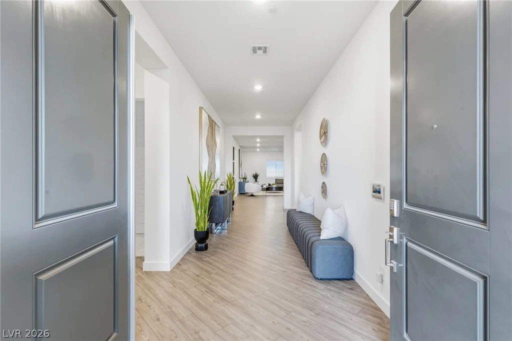 9527 New Discovery, Las Vegas, NV 89149