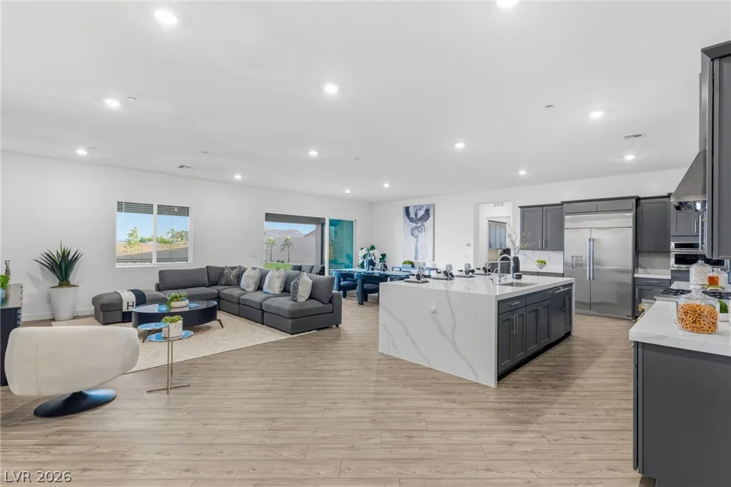 9527 New Discovery, Las Vegas, NV 89149