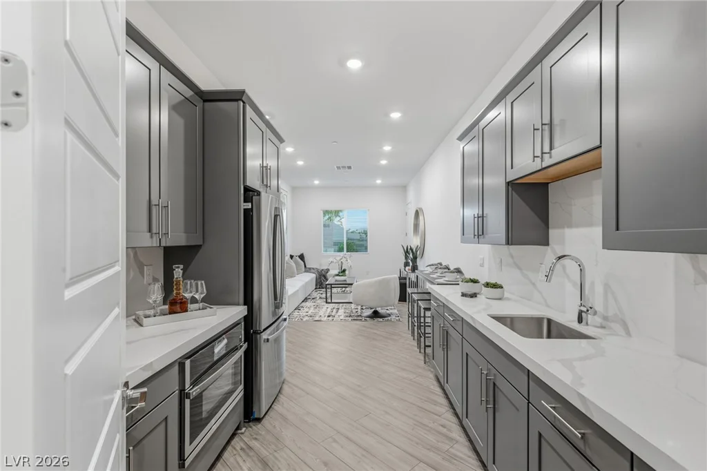 9527 New Discovery, Las Vegas, NV 89149