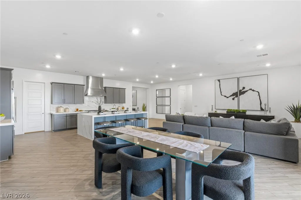 9527 New Discovery, Las Vegas, NV 89149