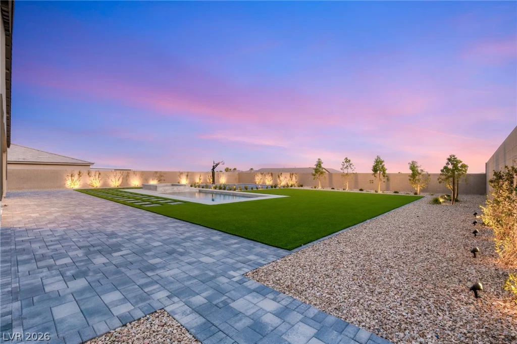 9527 New Discovery, Las Vegas, NV 89149