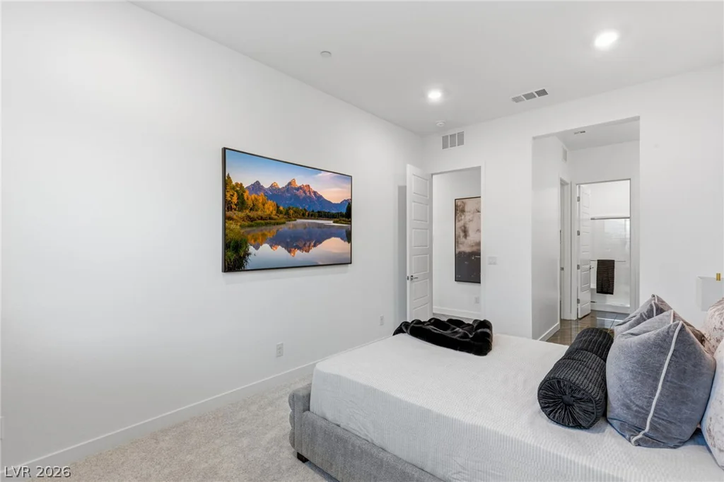 9527 New Discovery, Las Vegas, NV 89149