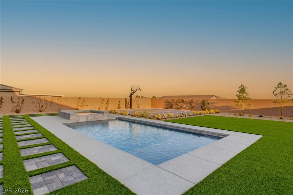 9527 New Discovery, Las Vegas, NV 89149