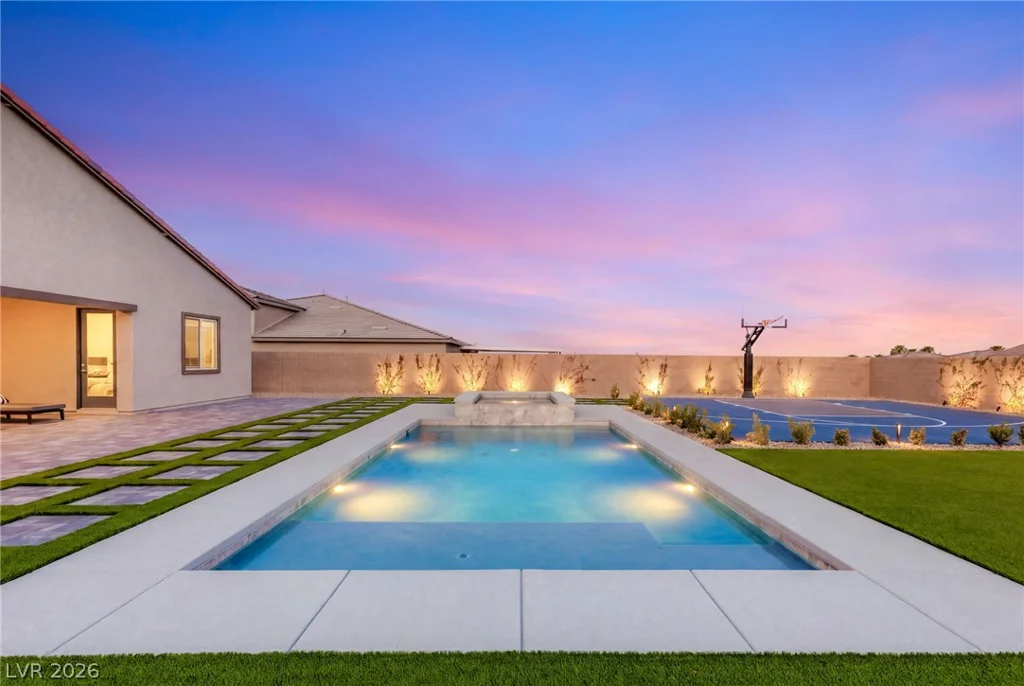 9527 New Discovery, Las Vegas, NV 89149