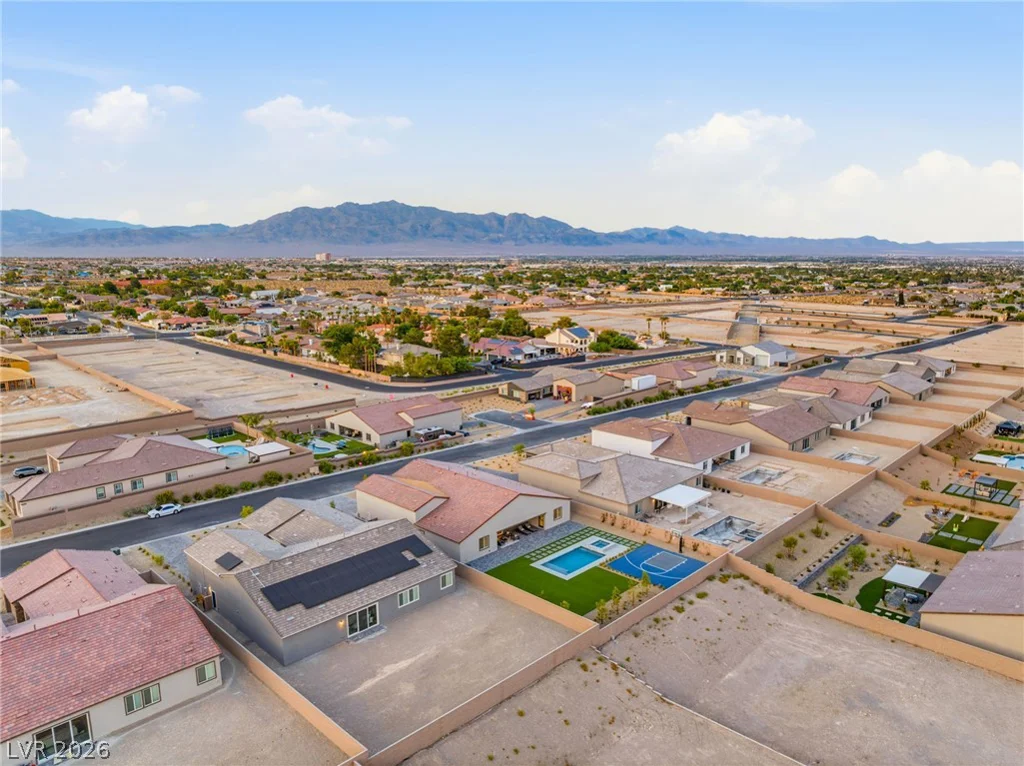 9527 New Discovery, Las Vegas, NV 89149