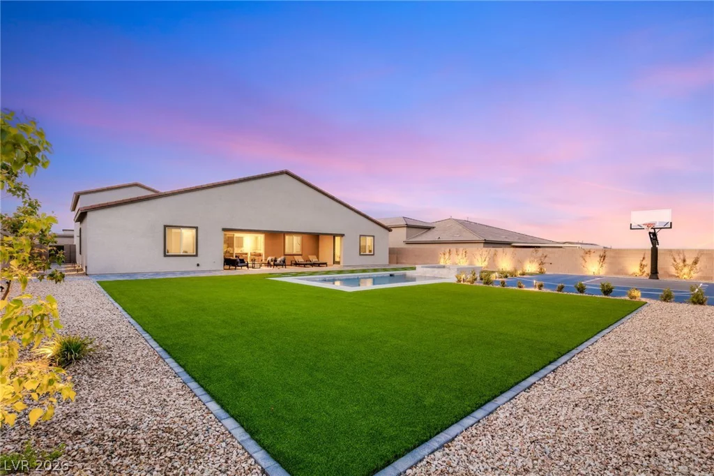 9527 New Discovery, Las Vegas, NV 89149