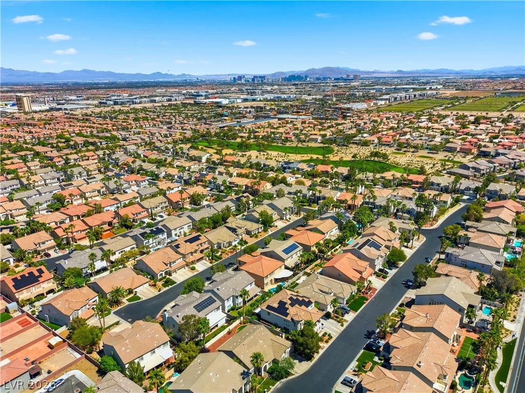 39 Perennial Border, Las Vegas, NV 89148