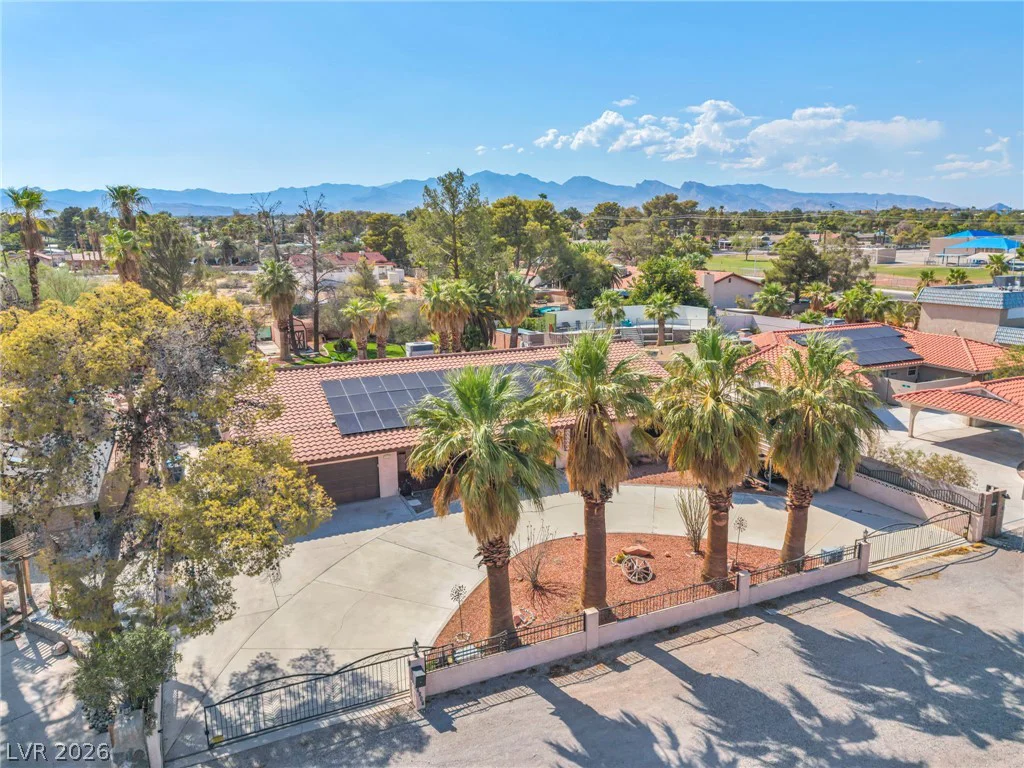 2935 Torrey Pines, Las Vegas, NV 89146