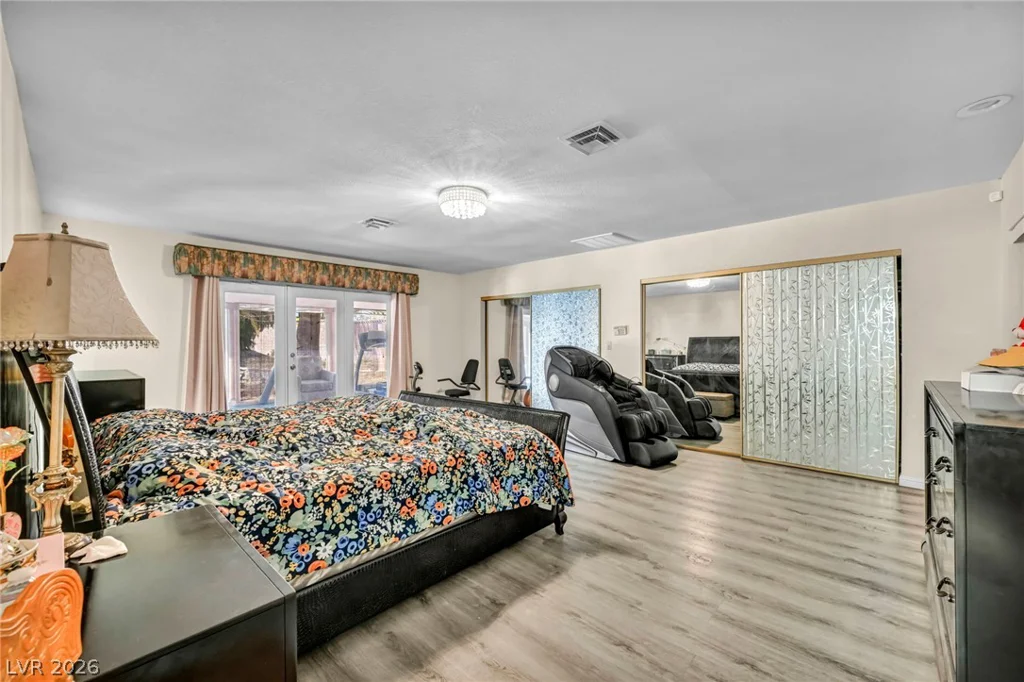 2935 Torrey Pines, Las Vegas, NV 89146