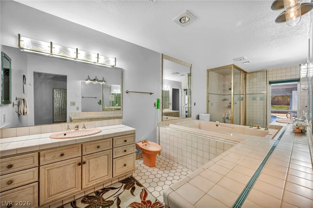 2935 Torrey Pines, Las Vegas, NV 89146
