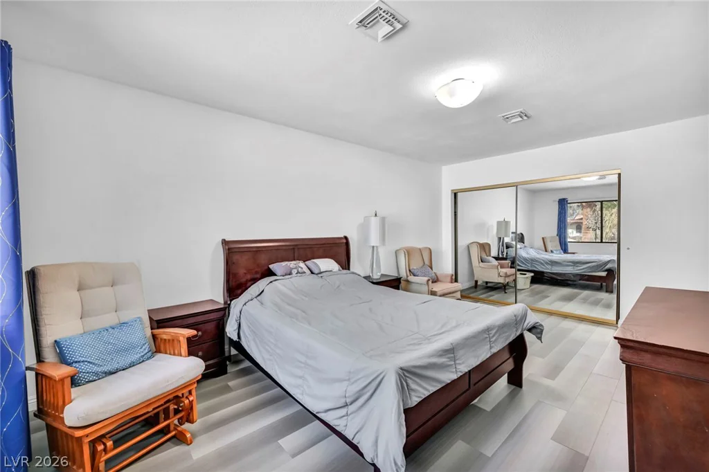 2935 Torrey Pines, Las Vegas, NV 89146