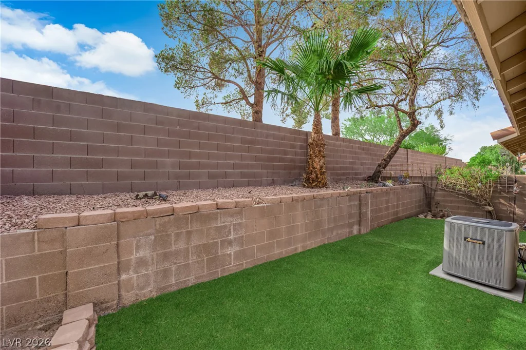 377 Rosado Springs, Henderson, NV 89014