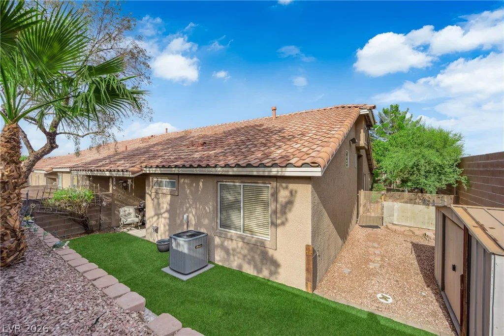 377 Rosado Springs, Henderson, NV 89014